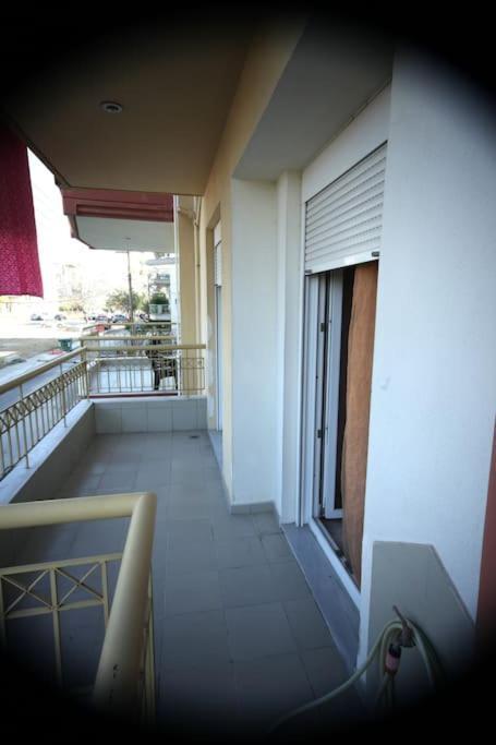 Welcome To Tesalonika Bagian luar foto