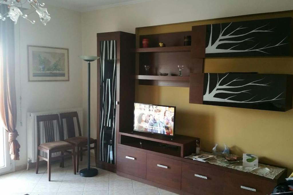 Welcome To Tesalonika Bagian luar foto